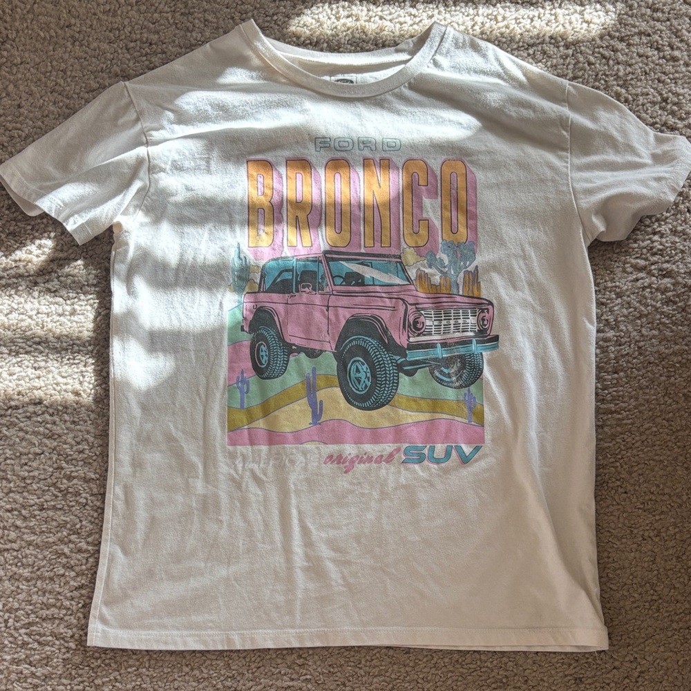 Ford Bronco  T-Shirt - Cream and Pink